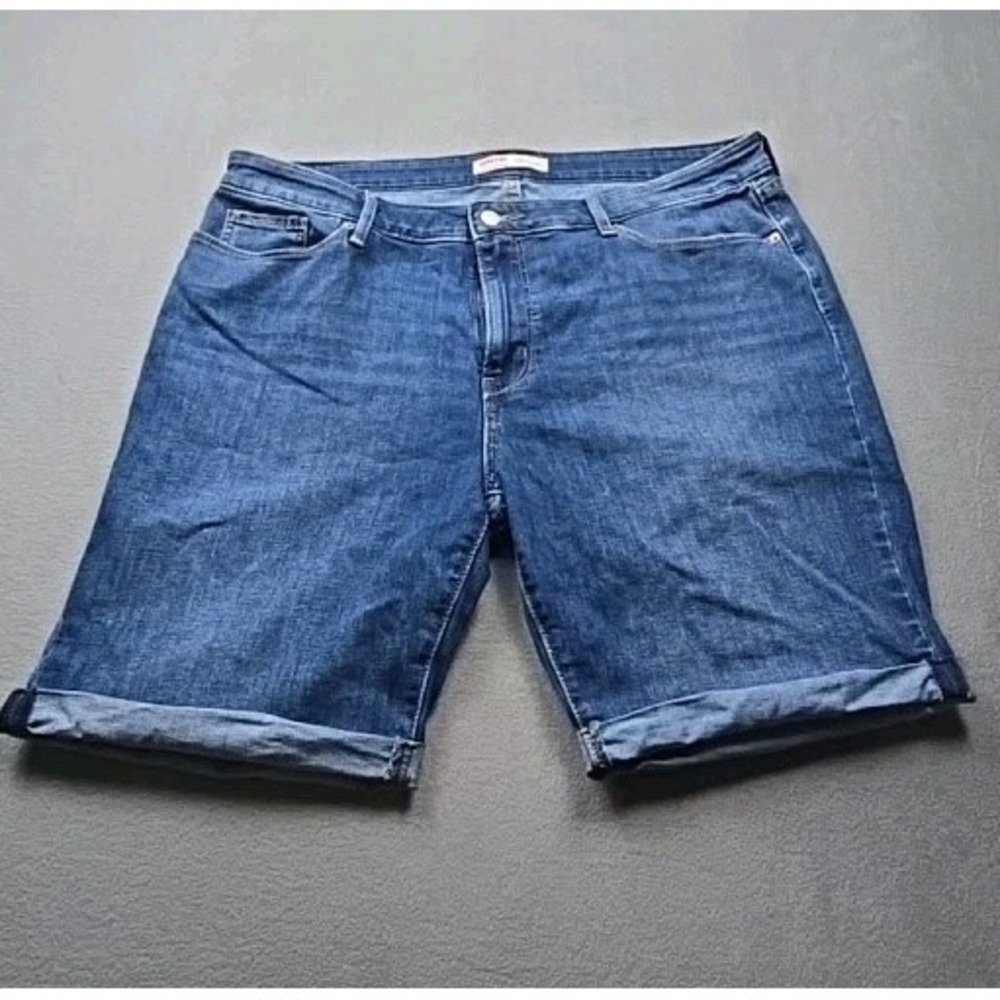 Womens Levi‎ Strauss Signature Bermuda Shorts Size 18 Cuffed